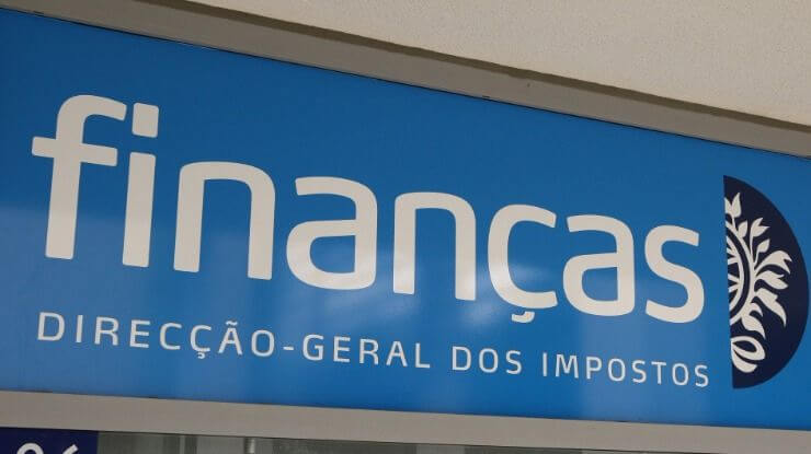 serviços centrais finanças contactos